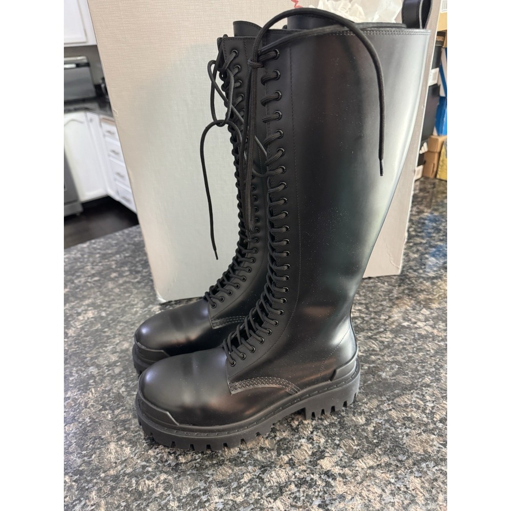 Balenciaga Women's Strike 20mm High Top Black Boots Size 37 US 7. NWB - Picture 2 of 16